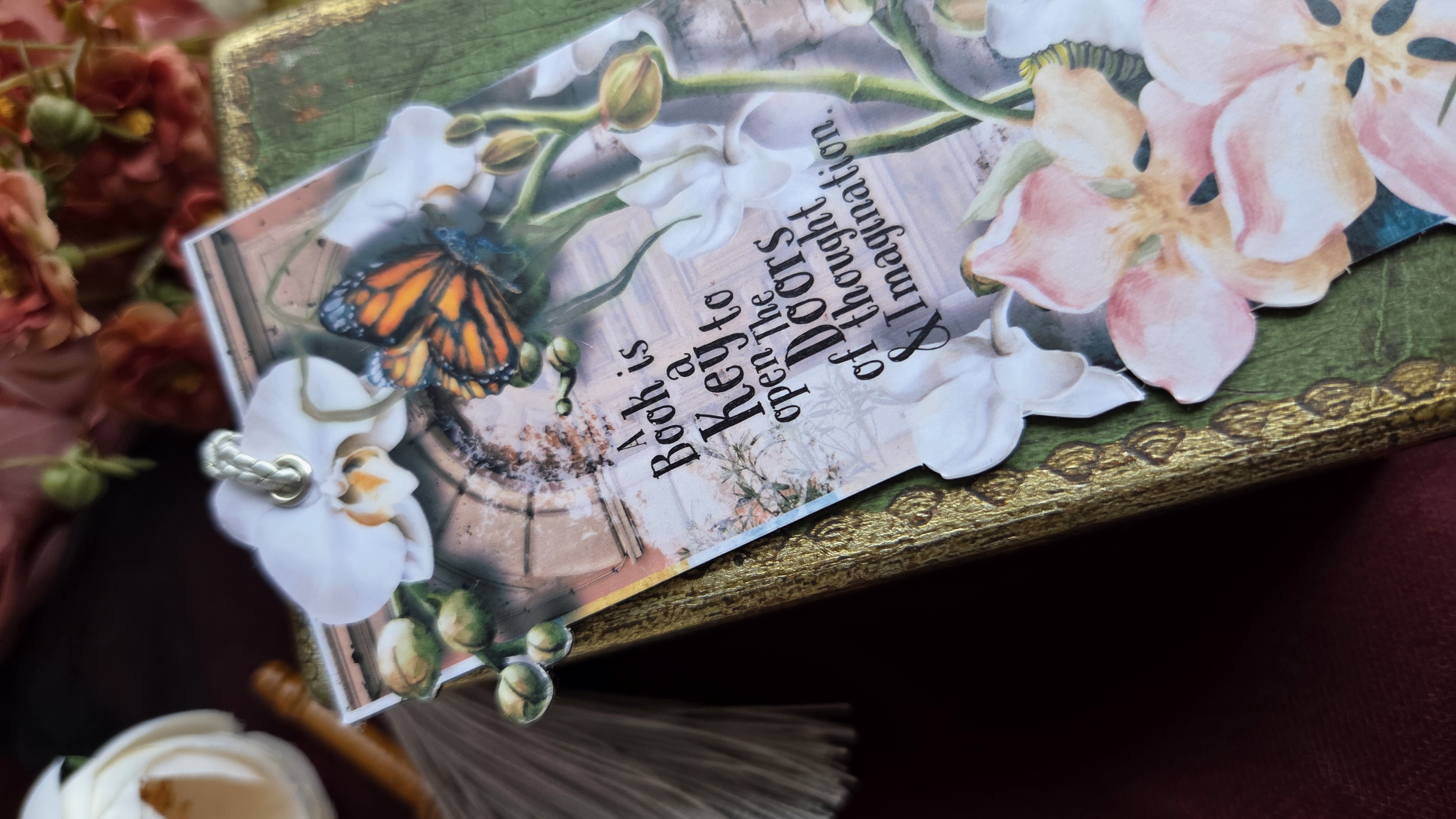 Book Key bookmark view 2